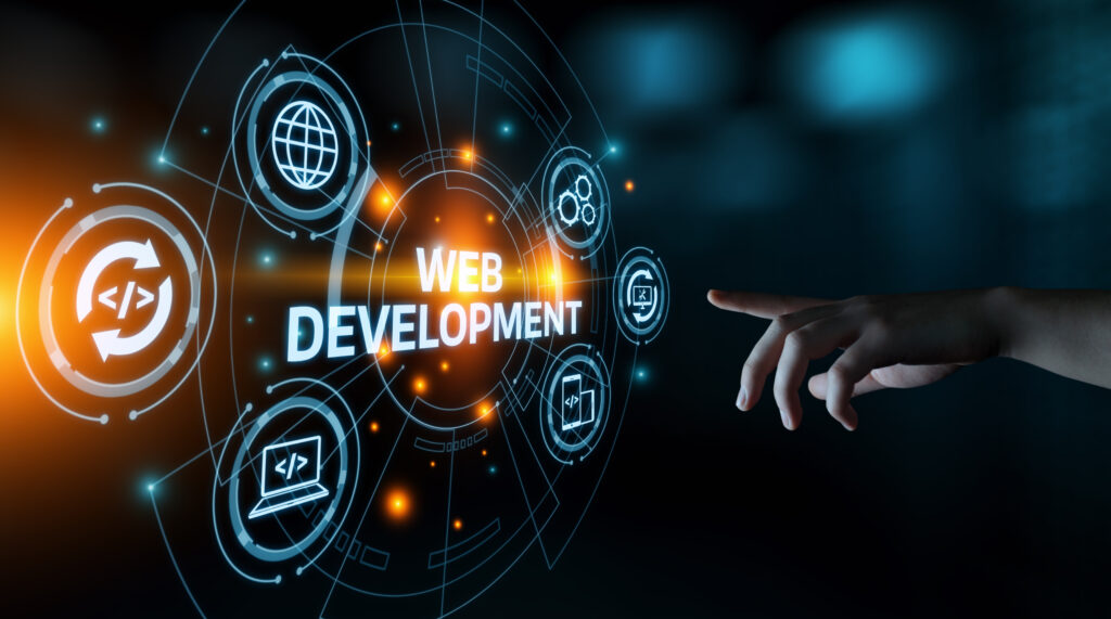 Futuristischer Touchscreen mit wabenförmigen Elementen und dem Schriftzug „Webdevelopment“, leuchtende Icons für Technik und Design sichtbar